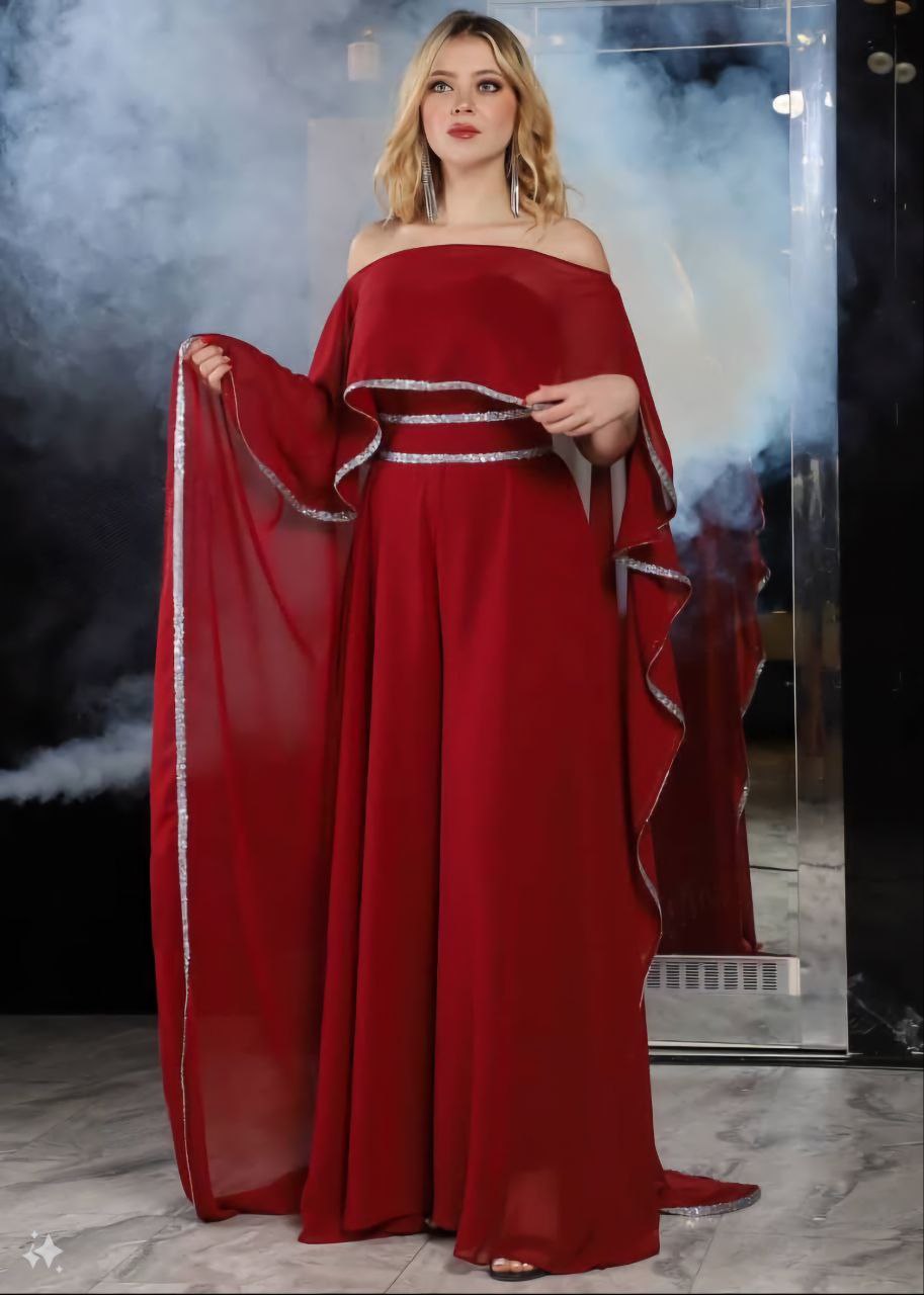 جومبسوت بكتف مكشوف