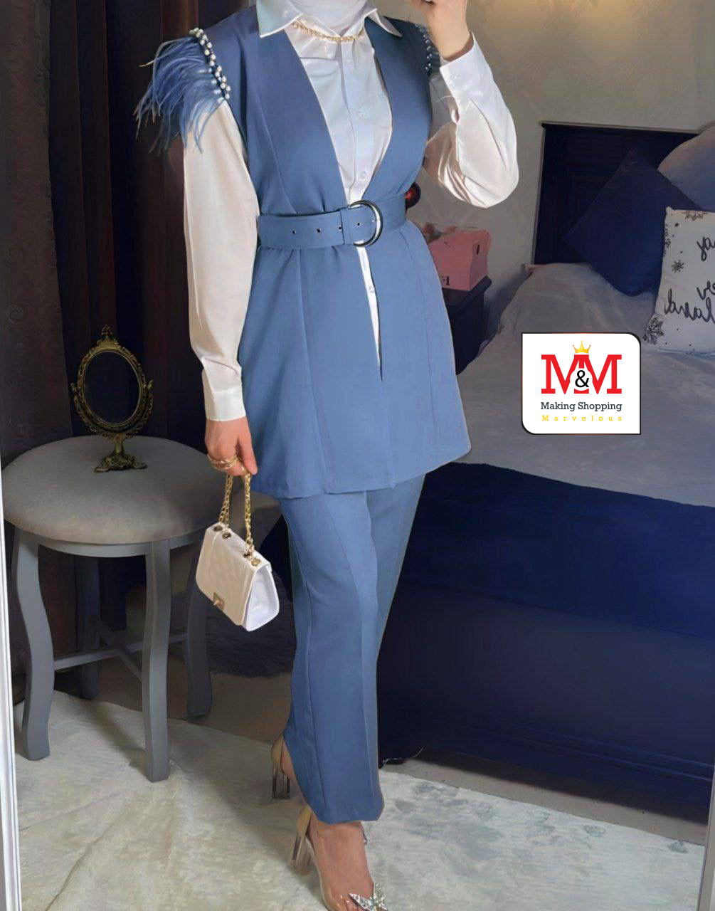 مجموعة نسائية أنيقة