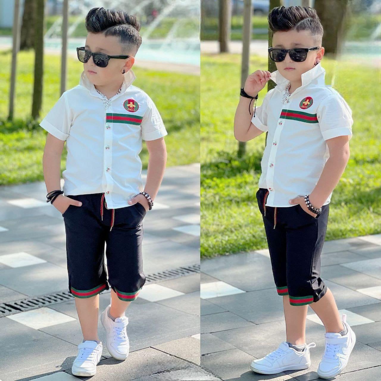 مجموعة قميص أبيض للأطفال وسراويل قصيرة سوداء - مستوحاة من Gucci
