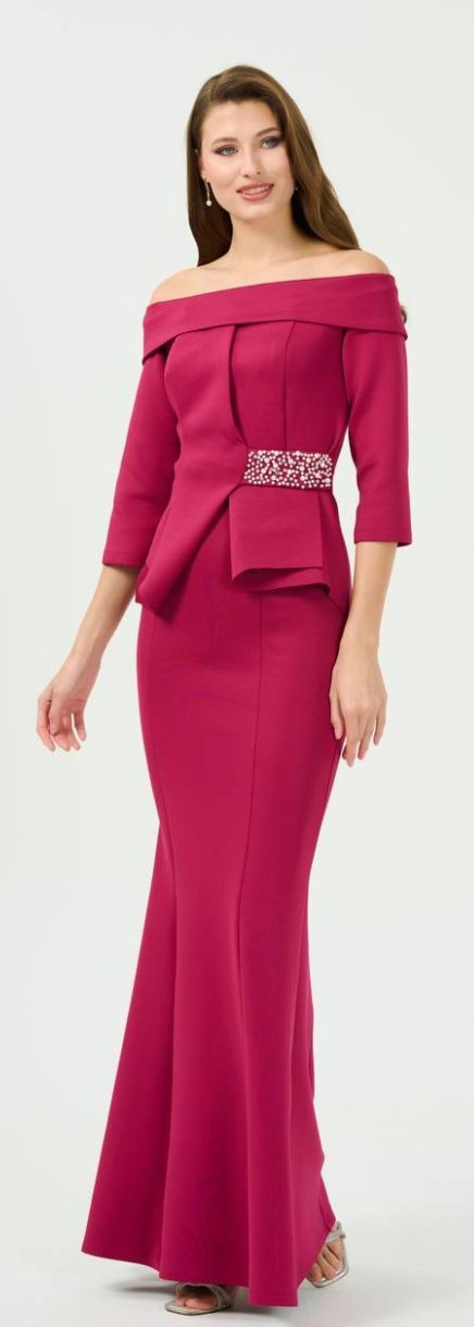 فستان أوف شولدر أنيق بأكمام وحركة بسيطة