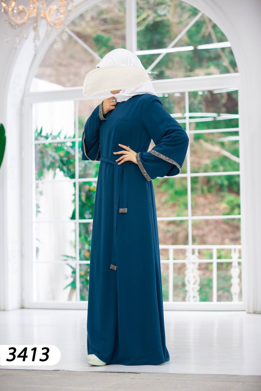 عباءة أنيقة