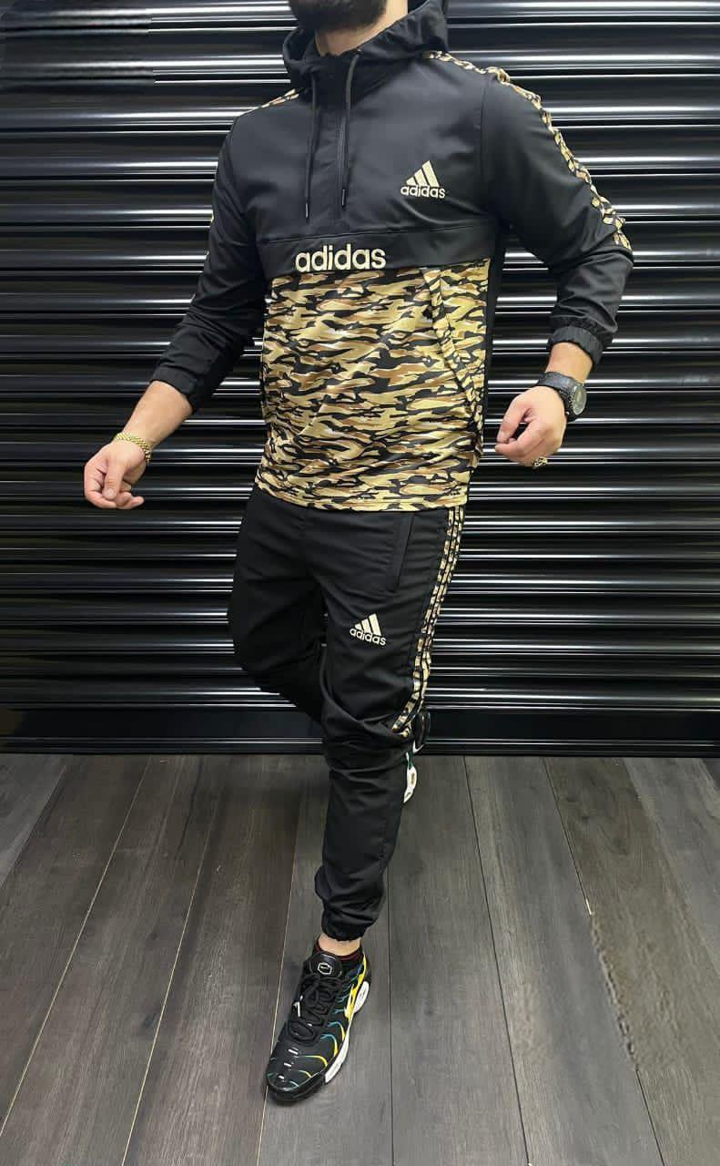 بدلة رياضية رجالية بتصميم تمويهي