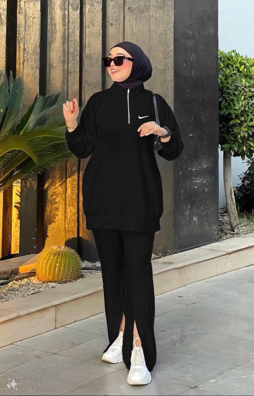 طقم ملابس رياضية محتشمة