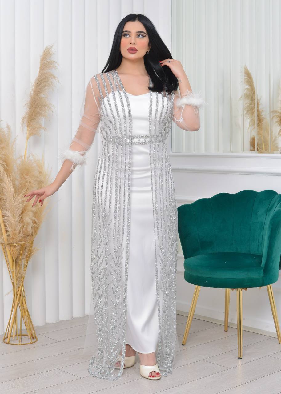 فستان سهرة بأكمام دانتيل