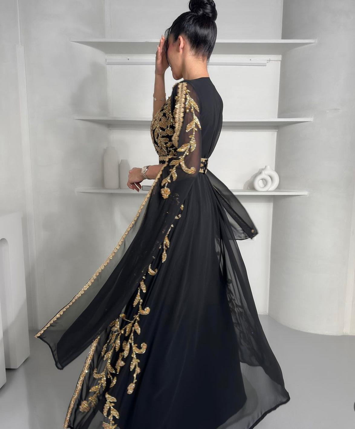 فستان نسائي أنيق