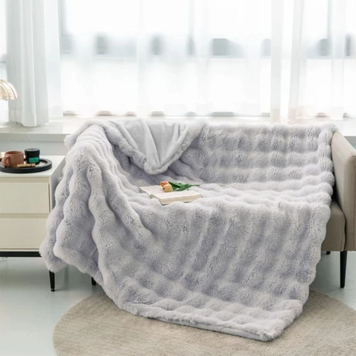 بطانية رمي مصنوعة من الفرو الصناعي الناعم